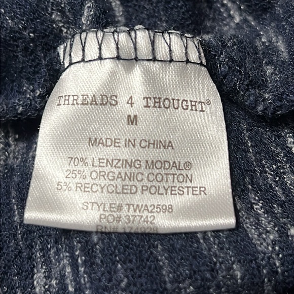 Threads 4 Thought Heathered Navy Blue Long Sleeve Sweater Sz M EUC - Picture 6 of 9
